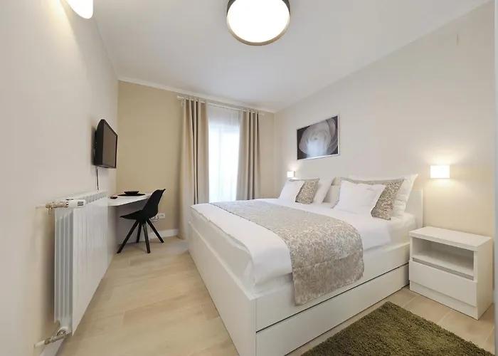 Вилла Adrian Sikovo